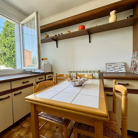 Maison Garriga 아파트