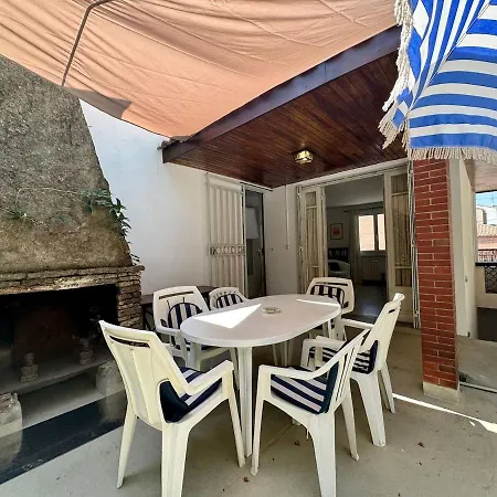 Maison Garriga 아파트